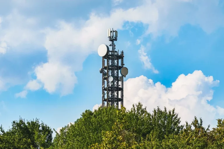 PCB Reverse Engineering for 5G Infrastructure